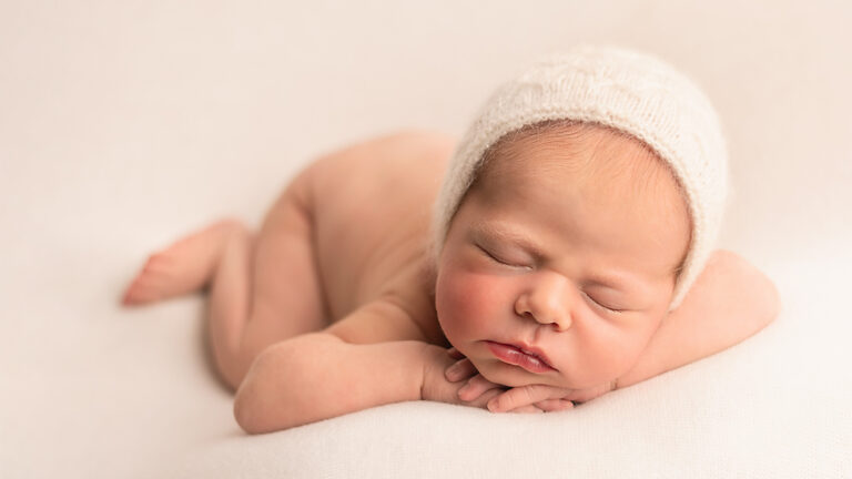 Newborn cakesmash verjaardag baby Familie Fotografie fotoshoot shoot birthday family photography photoshoot